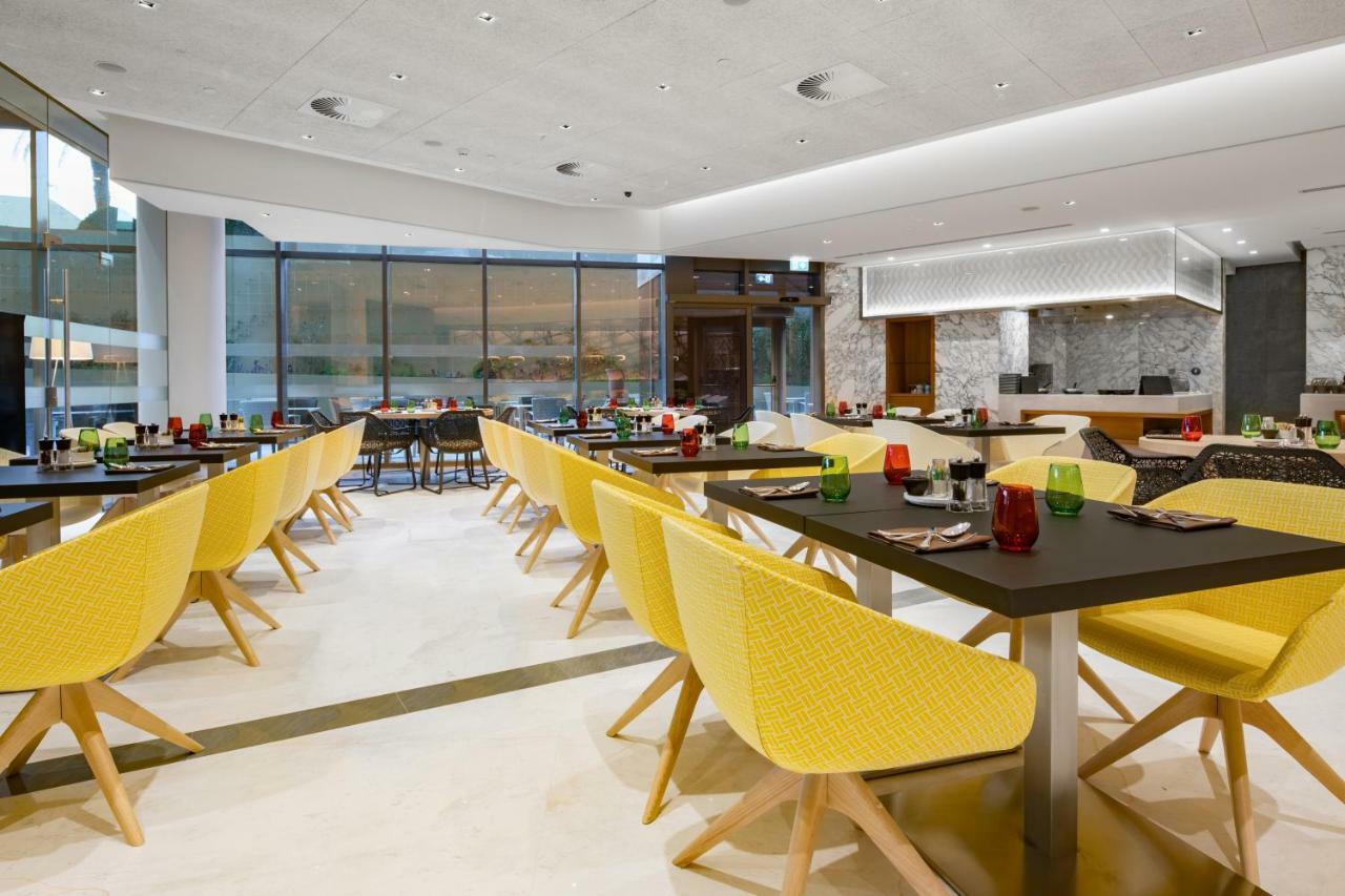 Radisson Blu Hotel & Residence, Riyadh Diplomatic Quarter Exteriör bild