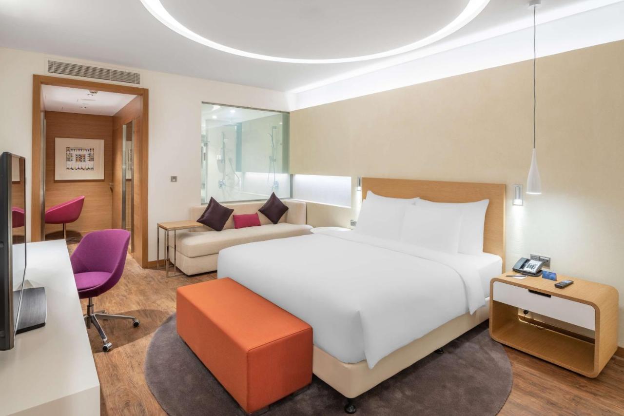 Radisson Blu Hotel & Residence, Riyadh Diplomatic Quarter Exteriör bild